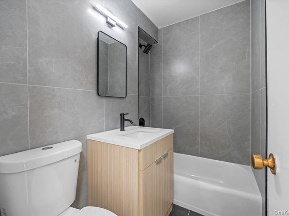 5700 Arlington Avenue 6T, Bronx NY 10471