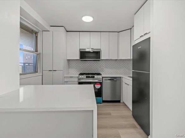 5700 Arlington Avenue 6T, Bronx NY 10471