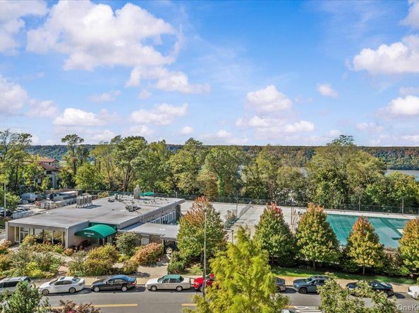 5700 Arlington Avenue 6T, Bronx NY 10471