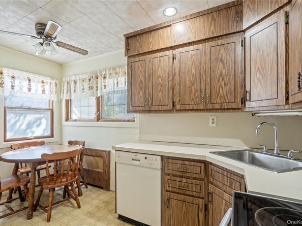 16 Forte Avenue, Old Bethpage NY 11804
