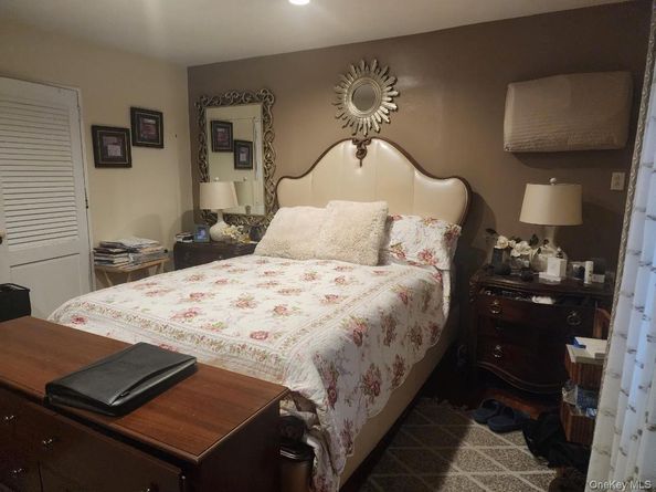 2018 Byron Avenue, Elmont NY 11003