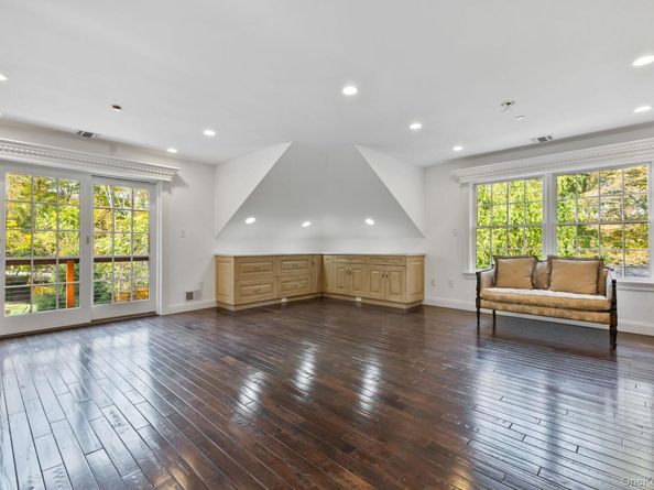 675 Quaker Road, Chappaqua NY 10514