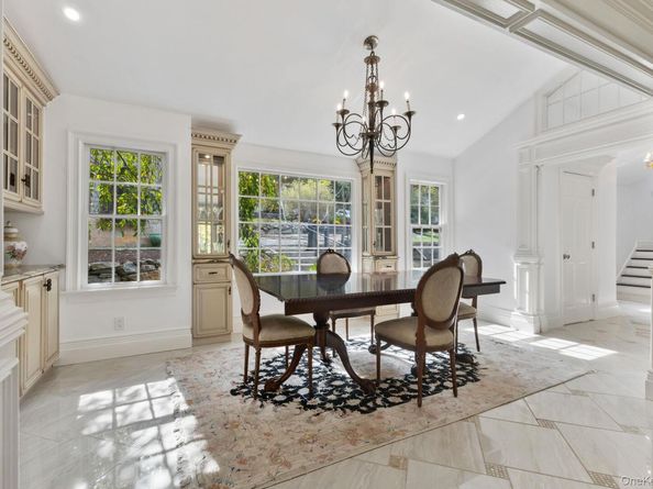 675 Quaker Road, Chappaqua NY 10514