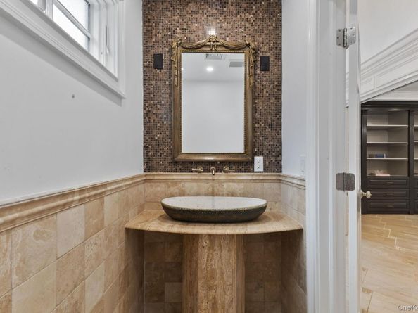 675 Quaker Road, Chappaqua NY 10514