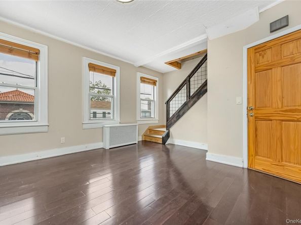 1521 124th Street, College Point NY 11356