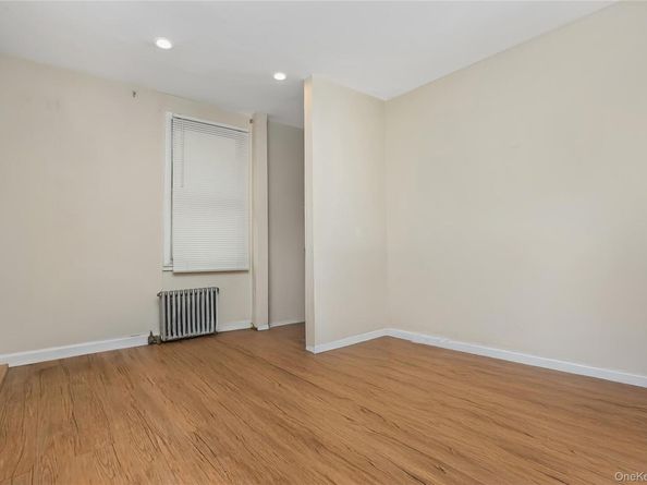 1521 124th Street, College Point NY 11356