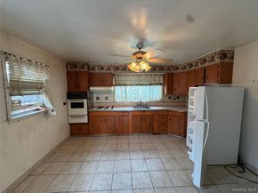 180 Swinton Avenue, Bronx NY 10465