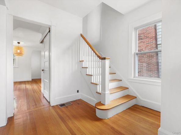 44 Rhodes Street, New Rochelle NY 10801