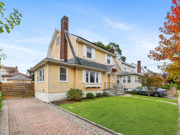44 Rhodes Street, New Rochelle NY 10801