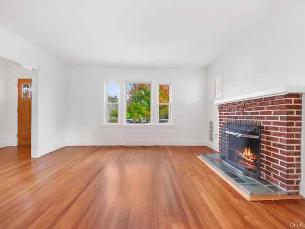 44 Rhodes Street, New Rochelle NY 10801