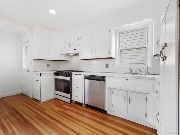 44 Rhodes Street, New Rochelle NY 10801