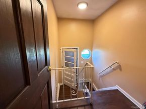 12 Hilton Court, Hicksville NY 11801