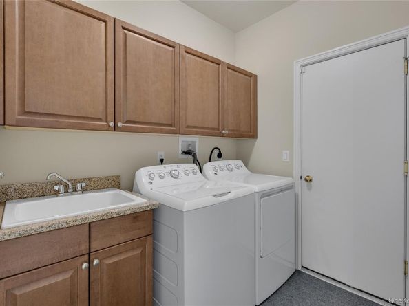 39 Hamlet Woods Drive, Saint James NY 11780