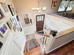 8 Stalker Lane, Setauket NY 11733