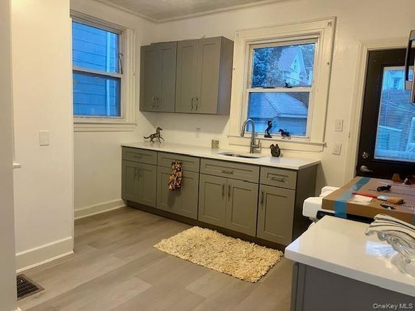 8431 108th Street, Richmond Hill North NY 11418