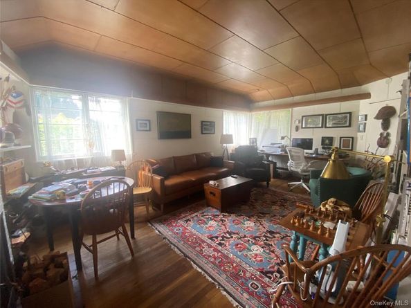 33 Baron De Hirsch Road, Crompond NY 10517