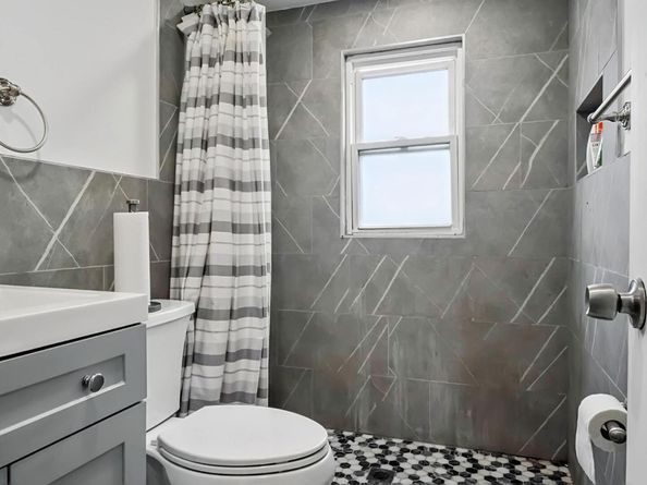 115-04 237th Street, Elmont NY 11003