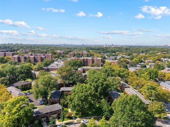 73-08 220th Street Lower, 405B1, Oakland Gardens NY 11364