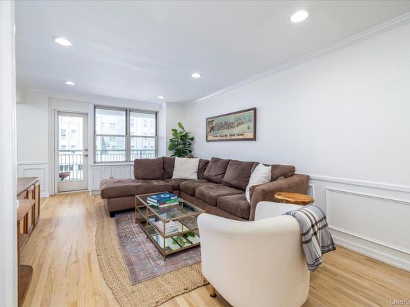 410 E Broadway 3E, Long Beach NY 11561