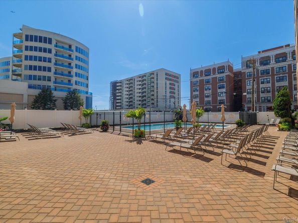 410 E Broadway 3E, Long Beach NY 11561