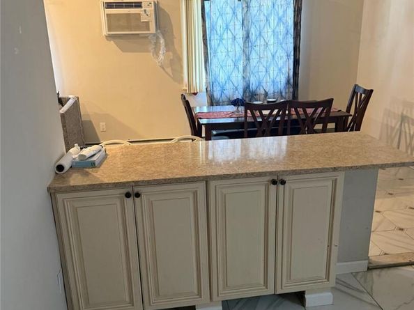 20 Quail Run, Massapequa NY 11758