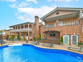 87-07 158th Avenue, Howard Beach NY 11414