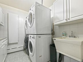 87-07 158th Avenue, Howard Beach NY 11414