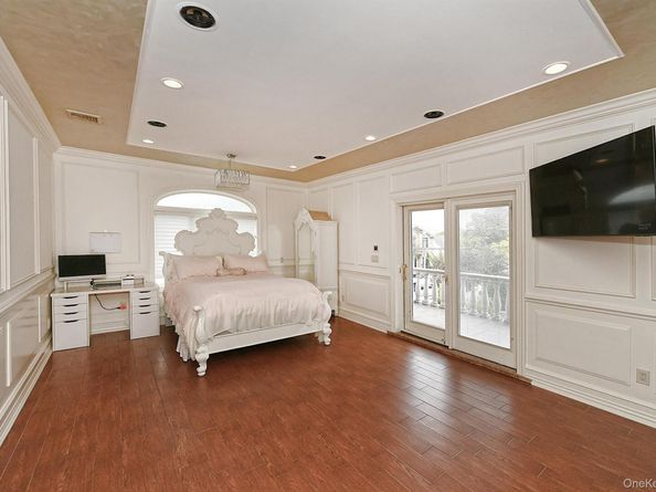 87-07 158th Avenue, Howard Beach NY 11414