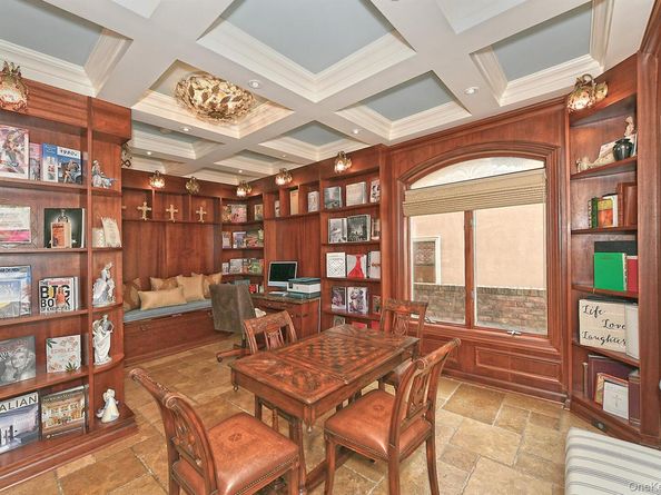 87-07 158th Avenue, Howard Beach NY 11414