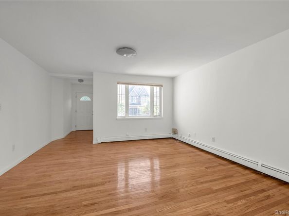 4003 Secor Avenue, Bronx NY 10466