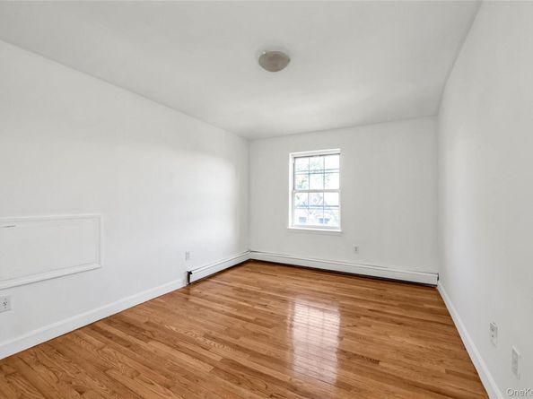 4003 Secor Avenue, Bronx NY 10466