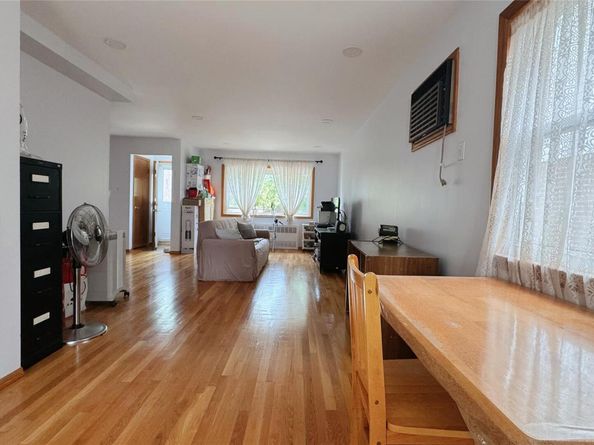 168-12 19th ave Avenue, Whitestone NY 11357