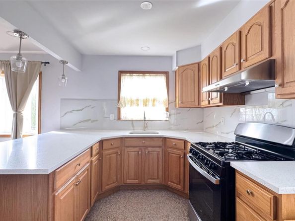 168-12 19th ave Avenue, Whitestone NY 11357