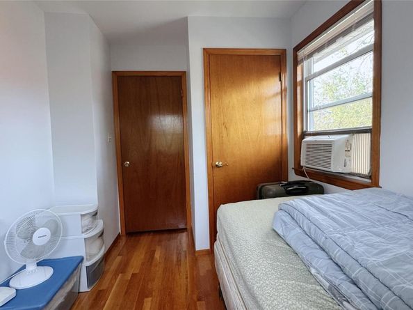168-12 19th ave Avenue, Whitestone NY 11357