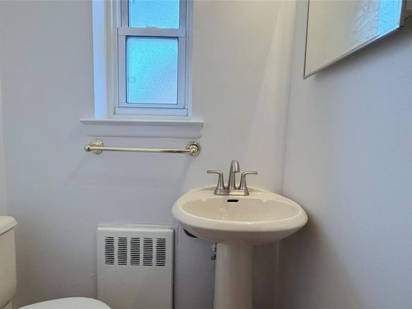 168-12 19th ave Avenue, Whitestone NY 11357