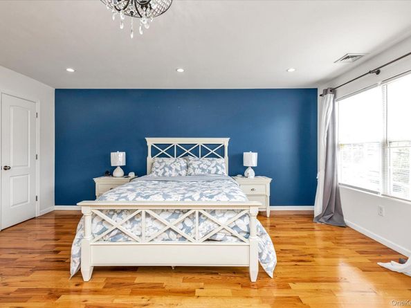 142 S Franklin Street, Hempstead NY 11550