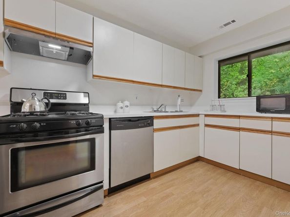 356 North Greeley Avenue, Chappaqua NY 10514