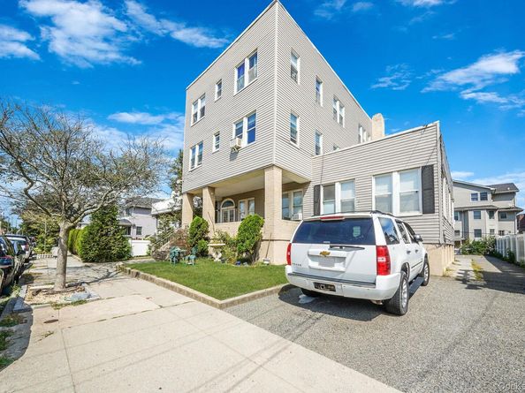 144 Beach 121st Street 4A, Rockaway Park NY 11694