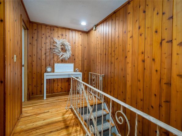580 E Pine Street, Long Beach NY 11561