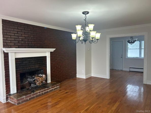 209 Nassau Avenue, Freeport NY 11520