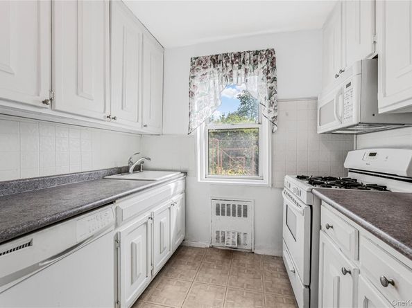 1 Balint Drive 370, Yonkers NY 10710