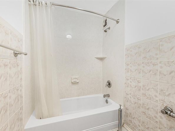1 Balint Drive 370, Yonkers NY 10710