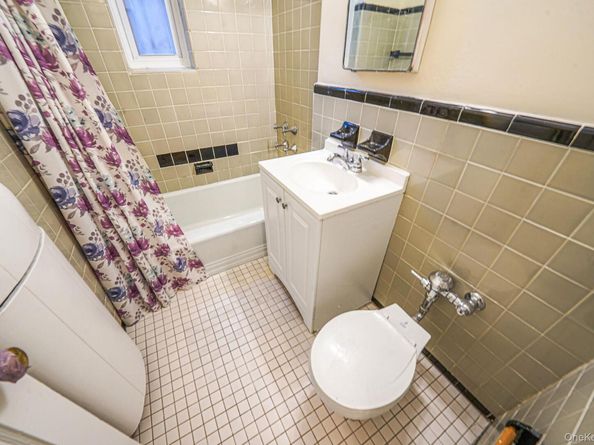 35-40 75th Street 1B, Jackson Heights NY 11372