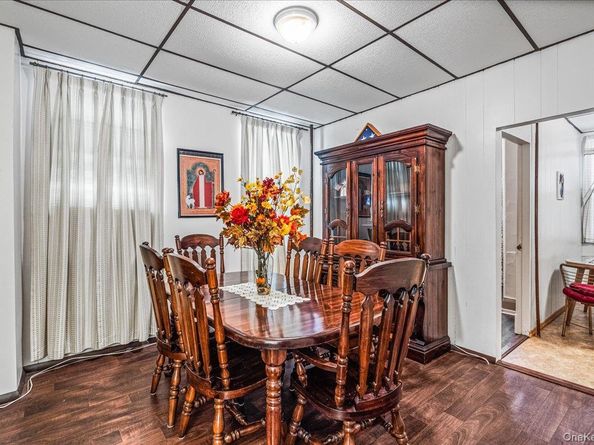 5523 Van Cleef Street, Flushing NY 11368