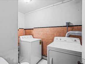 5523 Van Cleef Street, Flushing NY 11368