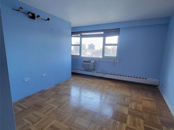 89-00 170 Street 11N, Jamaica NY 11432