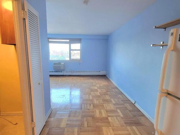 89-00 170 Street 11N, Jamaica NY 11432