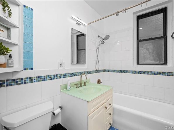 11 Alden Road 2N, Larchmont NY 10538