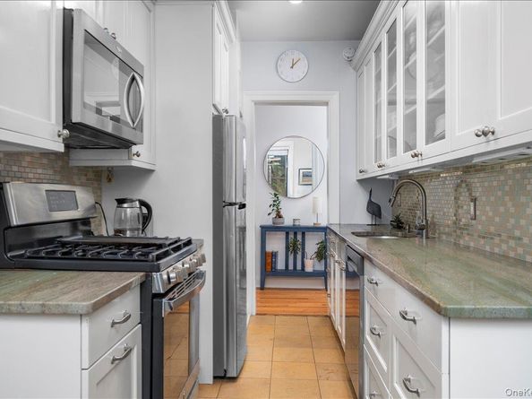 11 Alden Road 2N, Larchmont NY 10538