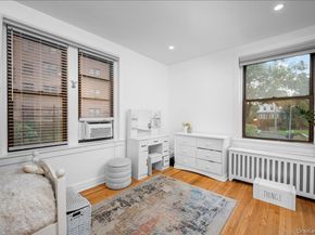 11 Alden Road 2N, Larchmont NY 10538